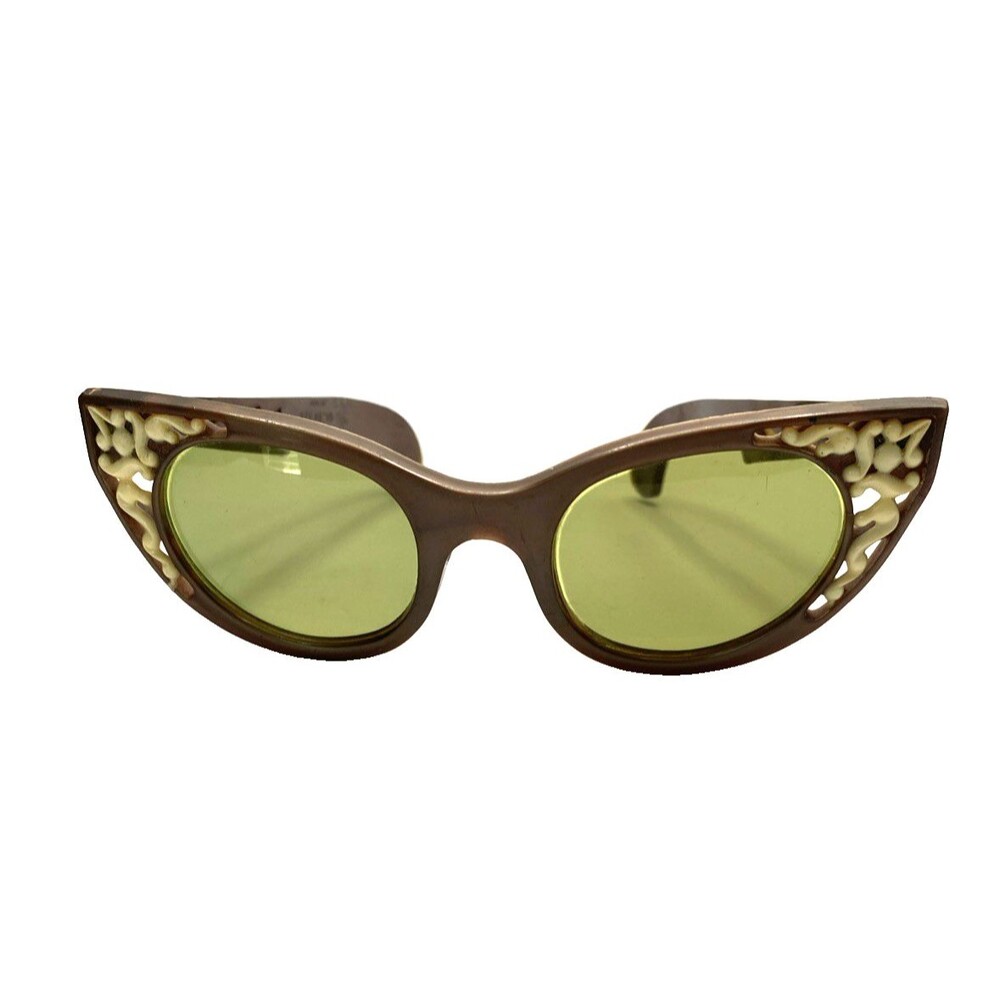 Vintage Cool Ray from Polaroid cat eye sunglass in brown embellishments
